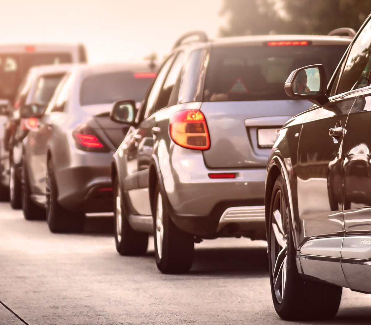 Naujo automobilio rakteliai laukia Jūsų!